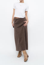 Load image into Gallery viewer, Modern x Brown Knit Maxi Skirt (XS)