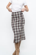 Load image into Gallery viewer, Vintage x Made in Canada x White Plaid Cotton Midi Skirt (S, M)