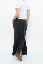 Load image into Gallery viewer, Vintage x Made in Canada x Charcoal Knit Maxi Skirt (M)