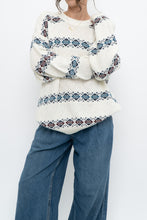 Load image into Gallery viewer, Vintage x Made in Canada x White Patterned Knit Sweater (S-XL)
