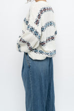 Load image into Gallery viewer, Vintage x Made in Canada x White Patterned Knit Sweater (S-XL)