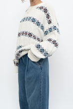 Load image into Gallery viewer, Vintage x Made in Canada x White Patterned Knit Sweater (S-XL)