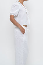 Load image into Gallery viewer, LITTLE MOON x Deadstock White Cotton Soft Front-tie Blouse (XS, S)