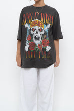 Load image into Gallery viewer, Modern x GUNS N ROSES Grey Graphic Tee (XS-L)