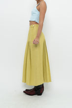 Load image into Gallery viewer, Vintage x LIZ CLAIBORNE Chartreuse Pleated Linen Maxi Skirt (XXS, XS)
