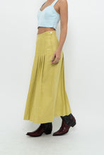 Load image into Gallery viewer, Vintage x LIZ CLAIBORNE Chartreuse Pleated Linen Maxi Skirt (XXS, XS)
