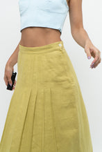 Load image into Gallery viewer, Vintage x LIZ CLAIBORNE Chartreuse Pleated Linen Maxi Skirt (XXS, XS)