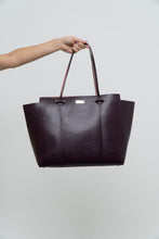 Load image into Gallery viewer, KATE SPADE x Plum Leather Oversized Purse