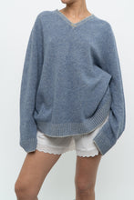Load image into Gallery viewer, Vintage x Made in Hong Kong x CLUB MONACO Blue Wool Oversized Sweater (XS-XL)