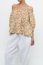 Load image into Gallery viewer, THE GREAT x Tan Floral Cotton Off-Shoulder Blouse (XS-M)