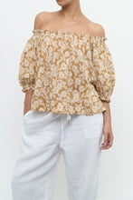 Load image into Gallery viewer, THE GREAT x Tan Floral Cotton Off-Shoulder Blouse (XS-M)