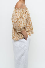 Load image into Gallery viewer, THE GREAT x Tan Floral Cotton Off-Shoulder Blouse (XS-M)