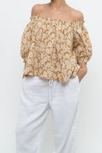 Load image into Gallery viewer, THE GREAT x Tan Floral Cotton Off-Shoulder Blouse (XS-M)