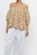 Load image into Gallery viewer, THE GREAT x Tan Floral Cotton Off-Shoulder Blouse (XS-M)