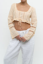 Load image into Gallery viewer, Vintage x KIMCHI BLUE Light Peach Cotton Cropped Longsleeve Blouse (XS, S)