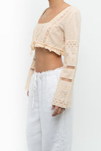 Load image into Gallery viewer, Vintage x KIMCHI BLUE Light Peach Cotton Cropped Longsleeve Blouse (XS, S)
