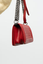 Load image into Gallery viewer, Vintage x CHANELNon-Authentic Red Leather Purse