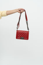 Load image into Gallery viewer, Vintage x CHANELNon-Authentic Red Leather Purse