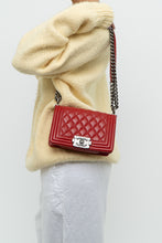 Load image into Gallery viewer, Vintage x CHANELNon-Authentic Red Leather Purse