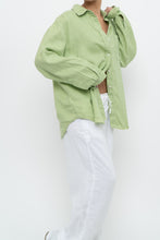 Load image into Gallery viewer, Vintage x Pastel Green Linen Buttonup (XS-XL)