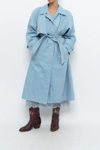 Load image into Gallery viewer, Vintage x LONDON FOG Baby Blue Belted Trench (XS-M)