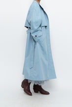 Load image into Gallery viewer, Vintage x LONDON FOG Baby Blue Belted Trench (XS-M)