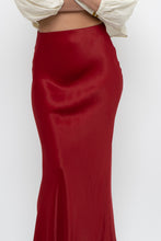 Load image into Gallery viewer, H&amp;M x Made in Turkey x Red Satin Maxi Skirt (XS)