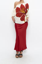 Load image into Gallery viewer, H&amp;M x Made in Turkey x Red Satin Maxi Skirt (XS)