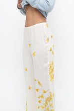 Load image into Gallery viewer, Vintage x Made in Italy x A-K-R-I-S Silk Butterfly Pant (S, M)