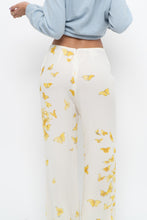 Load image into Gallery viewer, Vintage x Made in Italy x A-K-R-I-S Silk Butterfly Pant (S, M)