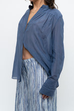 Load image into Gallery viewer, LAUNDRY BY SHELLI SEAGAL x Blue Flowy Semi-sheer Blouse (XS-M)