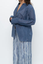 Load image into Gallery viewer, LAUNDRY BY SHELLI SEAGAL x Blue Flowy Semi-sheer Blouse (XS-M)