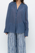 Load image into Gallery viewer, LAUNDRY BY SHELLI SEAGAL x Blue Flowy Semi-sheer Blouse (XS-M)