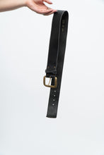Load image into Gallery viewer, Vintage x Black Cowhide Leather Chunky Belt (XS)