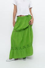 Load image into Gallery viewer, Vintage x Bright Green Crochet Pleated Maxi Skirt (L, XL)