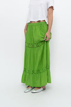 Load image into Gallery viewer, Vintage x Bright Green Crochet Pleated Maxi Skirt (L, XL)