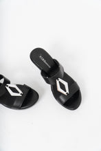 Load image into Gallery viewer, Vintage x BCBG Generation Black, Silver Wedges (7-8)