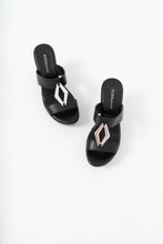 Load image into Gallery viewer, Vintage x BCBG Generation Black, Silver Wedges (7-8)