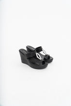 Load image into Gallery viewer, Vintage x BCBG Generation Black, Silver Wedges (7-8)