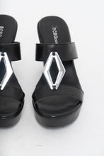 Load image into Gallery viewer, Vintage x BCBG Generation Black, Silver Wedges (7-8)