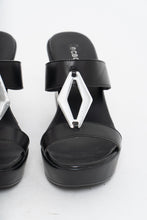 Load image into Gallery viewer, Vintage x BCBG Generation Black, Silver Wedges (7-8)