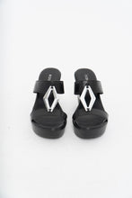 Load image into Gallery viewer, Vintage x BCBG Generation Black, Silver Wedges (7-8)