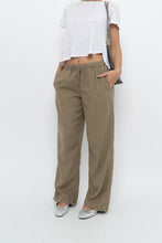 Load image into Gallery viewer, THE GROUP BY BABATON x Olive Green Linen Lounge Pant (XS, S)