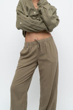 Load image into Gallery viewer, THE GROUP BY BABATON x Olive Green Linen Lounge Pant (XS, S)