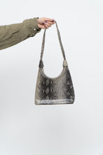 Load image into Gallery viewer, Vintage x Faux Leather Grey Snakeskin Purse