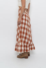 Load image into Gallery viewer, Vintage x Made in India x Orange, Cream Gingham Cotton Maxi Skirt (XXS)