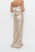 Load image into Gallery viewer, Modern x Champagne Sequin Knit Maxi Skirt (XS, S)