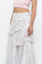 Load image into Gallery viewer, Vintage x Made in Canada x White, Pink Floral Tiered Maxi Skirt (XL, XXL)