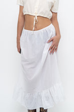 Load image into Gallery viewer, Vintage x Made in Canada x White Cotton Semi-sheer Maxi Skirt (XS, S)