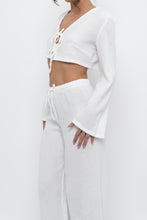 Load image into Gallery viewer, Modern x White Soft Textured Set (XXS, XS)